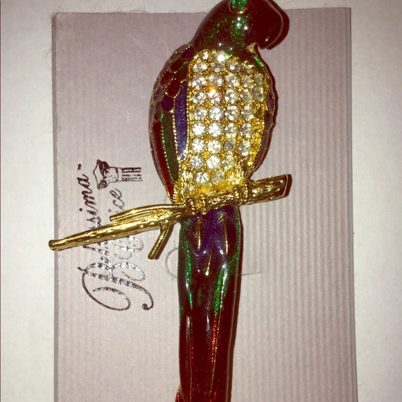 Gorgeous Sparkling Collectable Parrot Pin - Picture 2 of 2